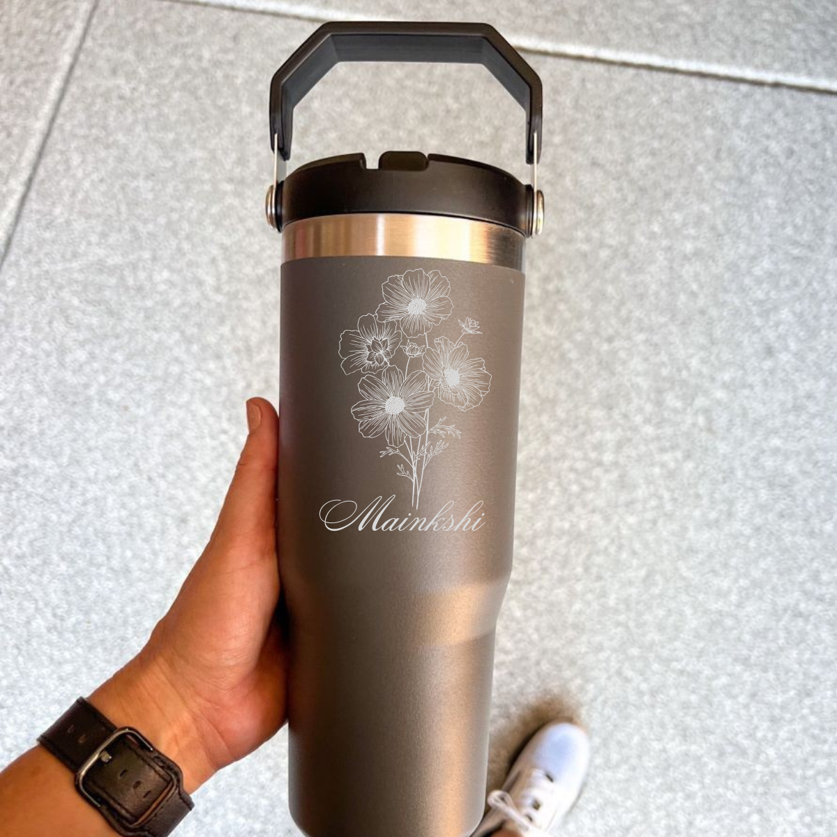 Personalized Floral Name Engraved Stainless Steel Tumbler with Handle (900ml)